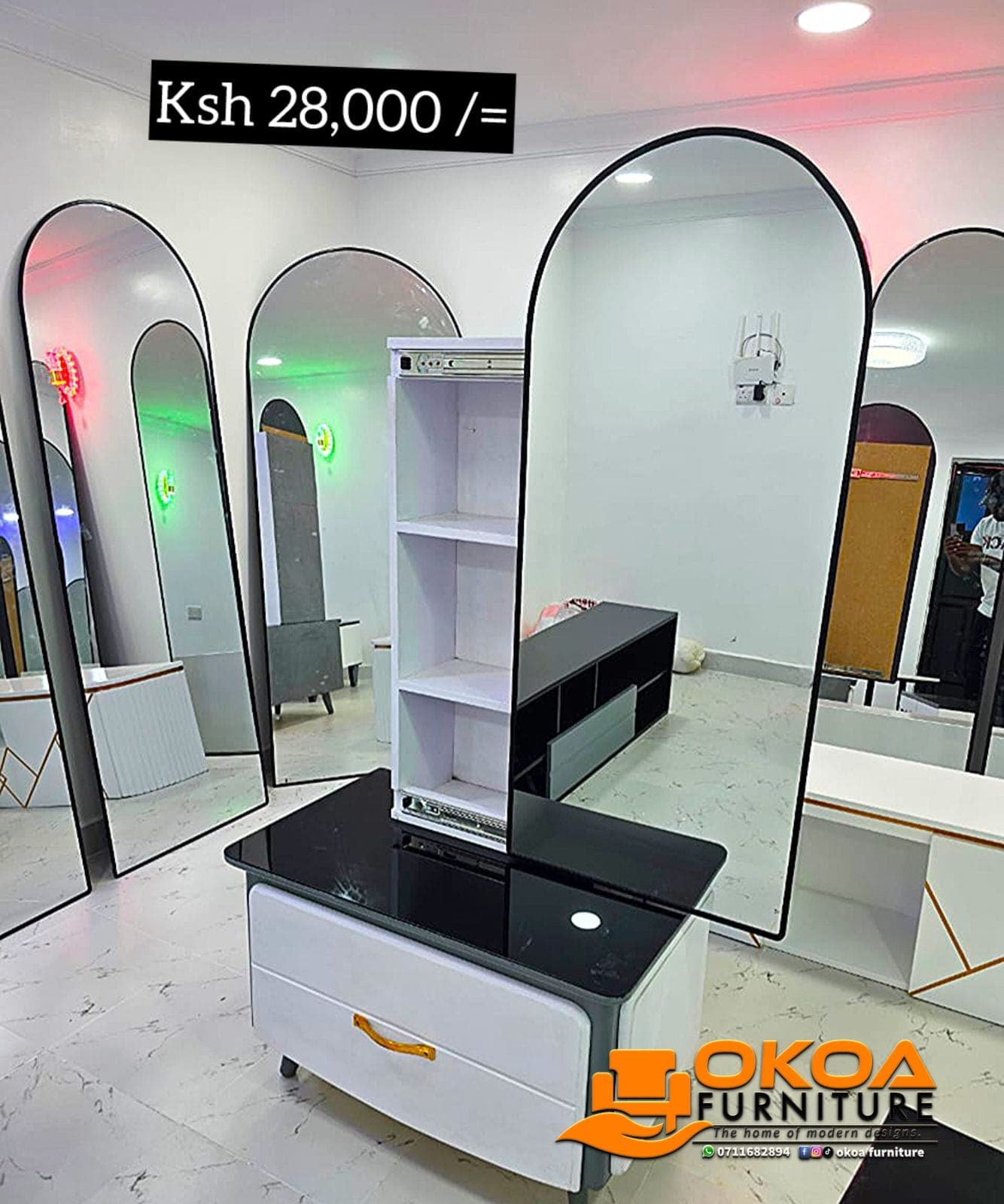 Arched Dressing Mirror with Storage