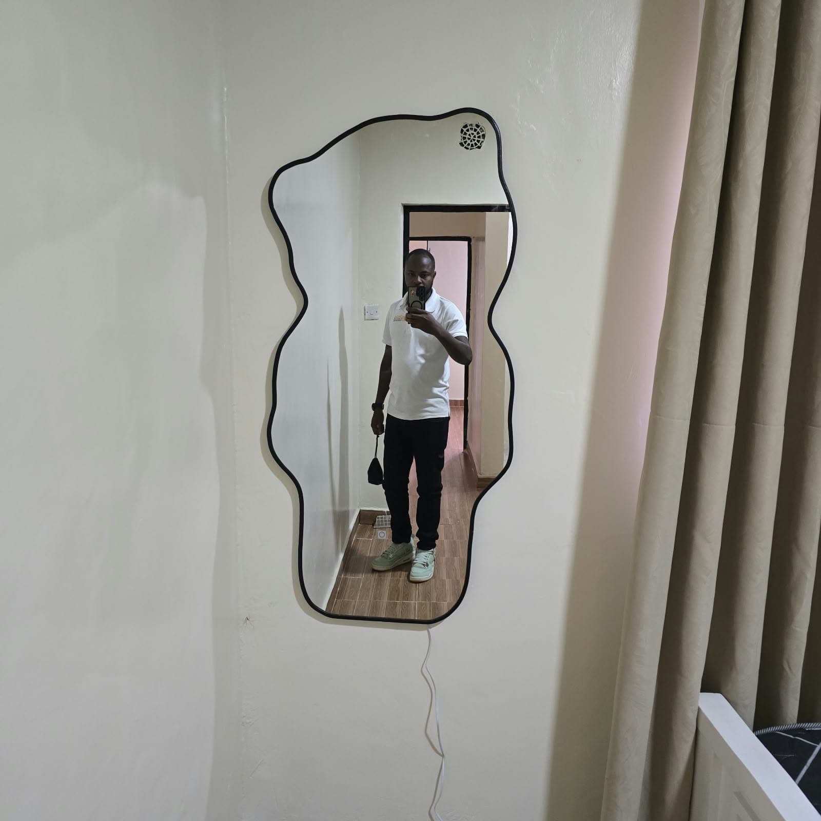 Wavy Freeform Mirror